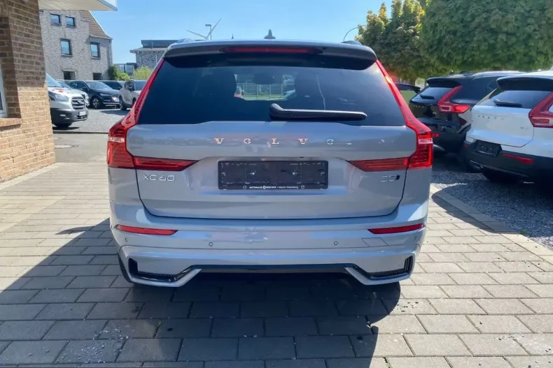 Volvo XC60 din 2025 cu 16.287 km - oferta VOL225544 - foto 5