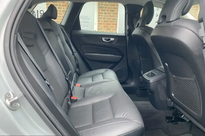 Volvo XC60 din 2025 cu 24.868 km - oferta VOL225545 - foto 14