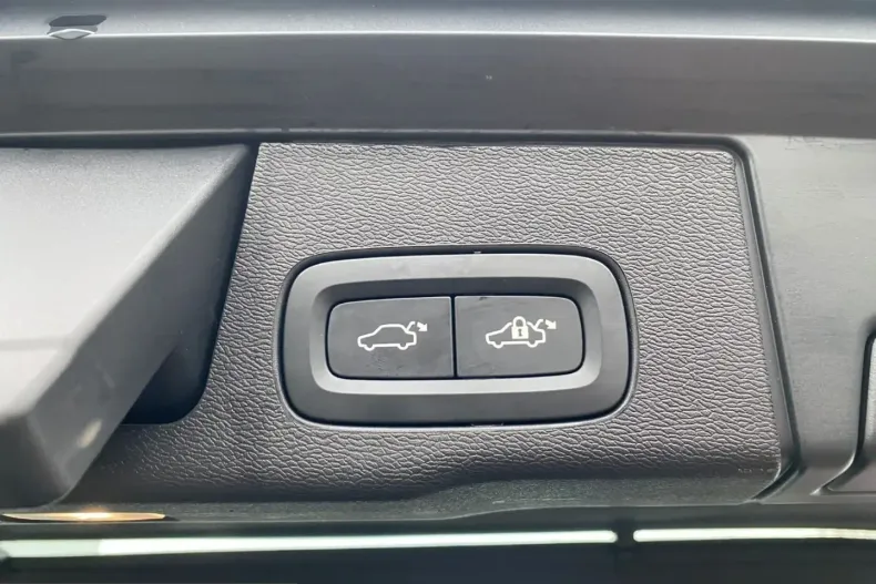 Volvo XC60 din 2025 cu 24.868 km - oferta VOL225545 - foto 17