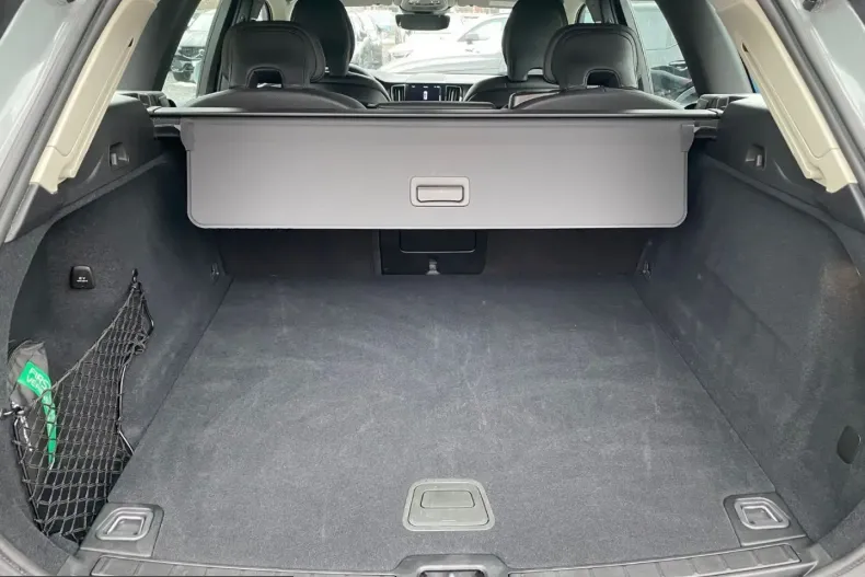 Volvo XC60 din 2025 cu 24.868 km - oferta VOL225545 - foto 18