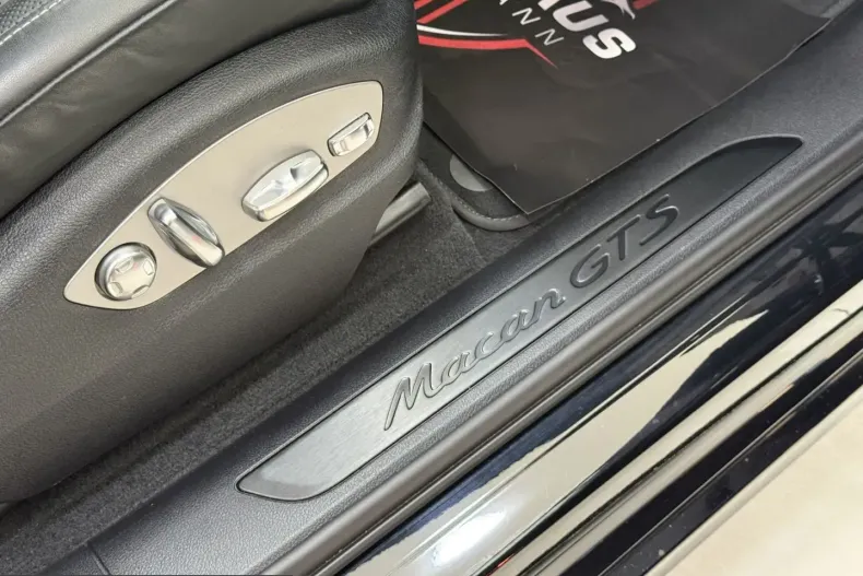 Porsche Macan din 2023 cu 124.739 km - oferta POR225547 - foto 23