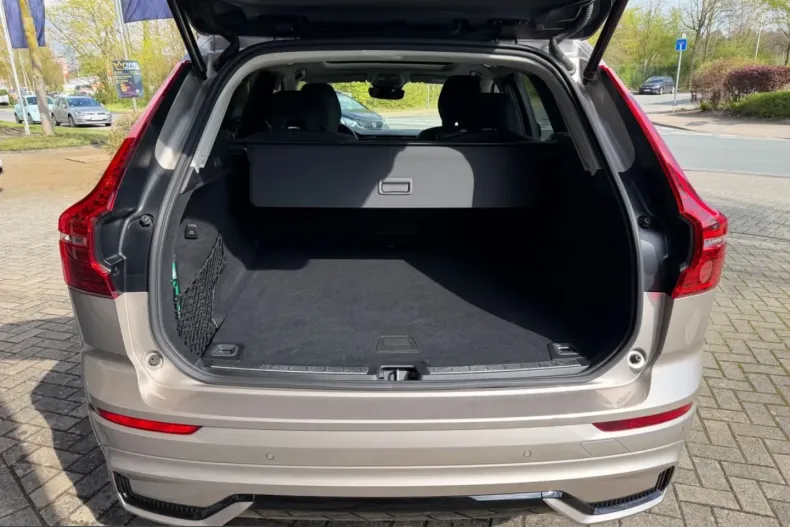 Volvo XC60 din 2025 cu 27.050 km - oferta VOL225548 - foto 7