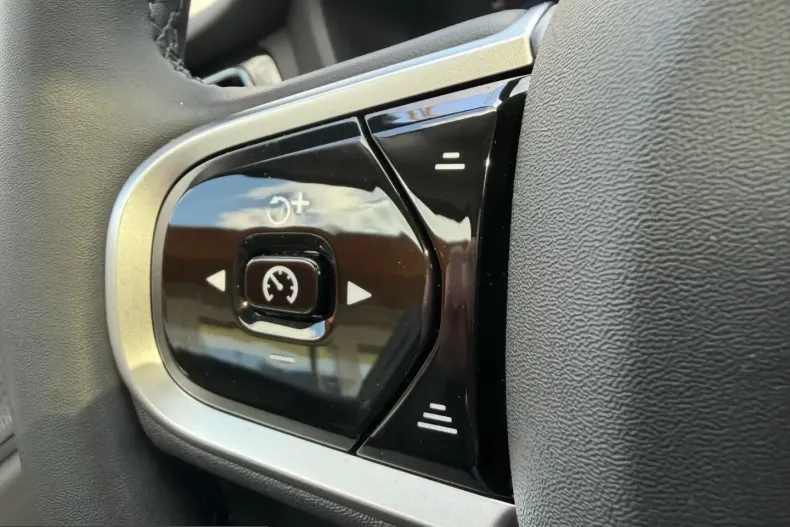 Volvo XC60 din 2025 cu 27.050 km - oferta VOL225548 - foto 17