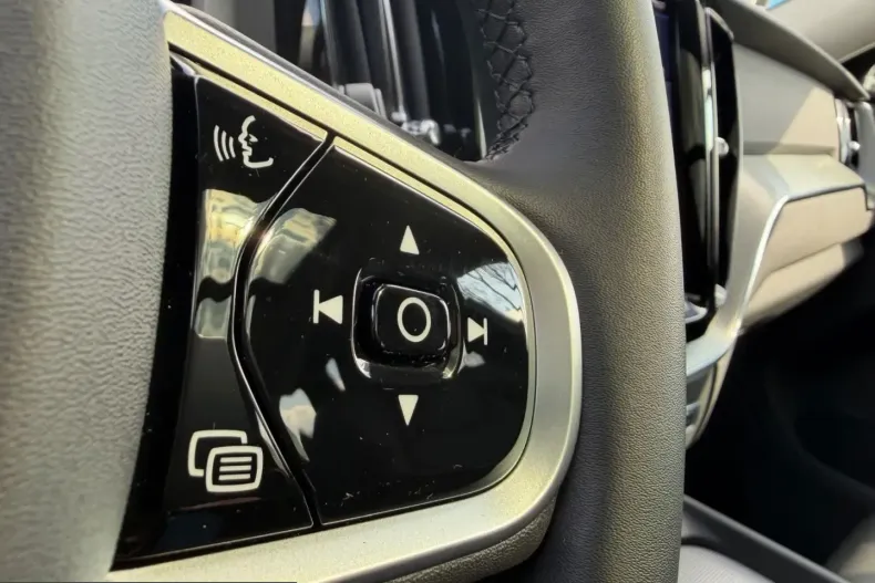 Volvo XC60 din 2025 cu 27.050 km - oferta VOL225548 - foto 18