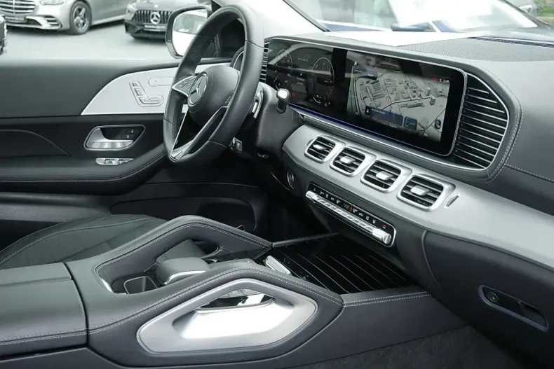 Mercedes-Benz GLE 350 (Clasa GLE) din 2025 cu 44.238 km - oferta MER225549 - foto 4