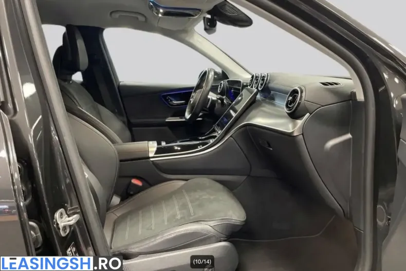 Mercedes-Benz GLC 300 (Clasa GLC) din 2024 cu 35.000 km - oferta MER225551 - foto 9