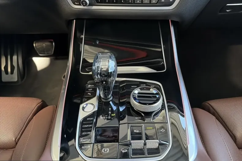 BMW X7 (Seria X) din 2022 cu 74.382 km - oferta BMW225553 - foto 22