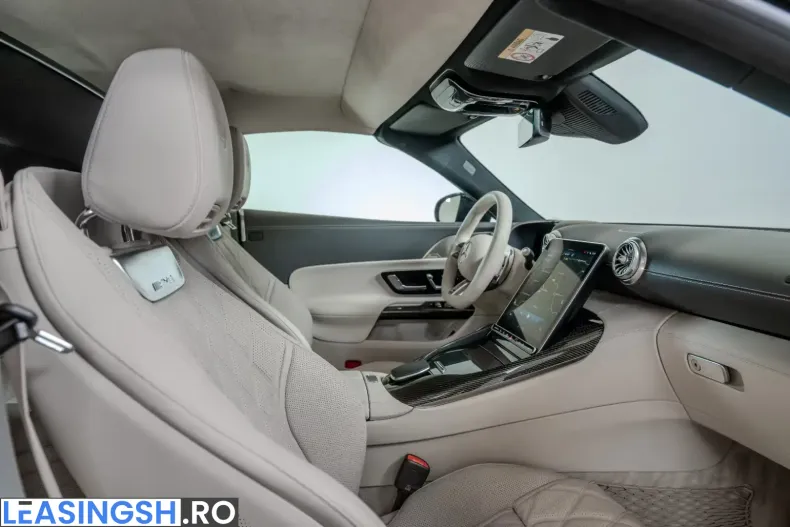 Mercedes-Benz SL 63 AMG (Clasa SL) din 2023 cu 10.700 km - oferta MER225558 - foto 13