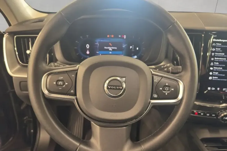 Volvo XC60 din 2023 cu 83.017 km - oferta VOL225561 - foto 9