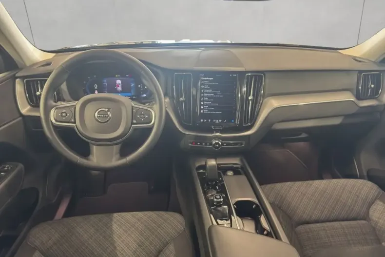 Volvo XC60 din 2023 cu 83.017 km - oferta VOL225561 - foto 11