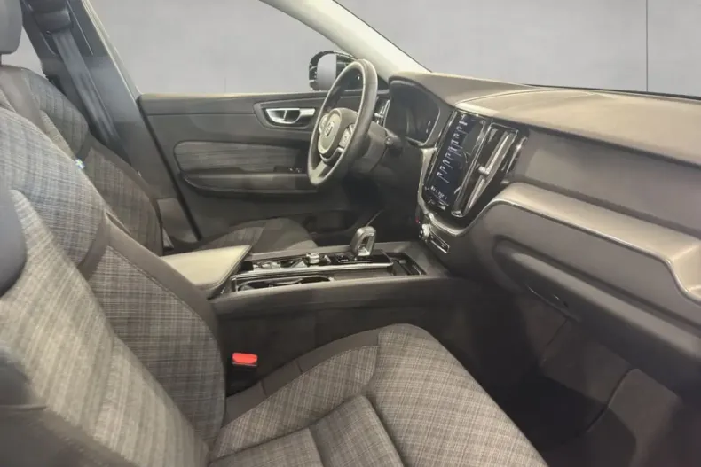 Volvo XC60 din 2023 cu 83.017 km - oferta VOL225561 - foto 16