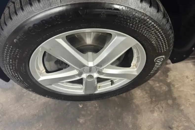 Volvo XC60 din 2023 cu 83.017 km - oferta VOL225561 - foto 18