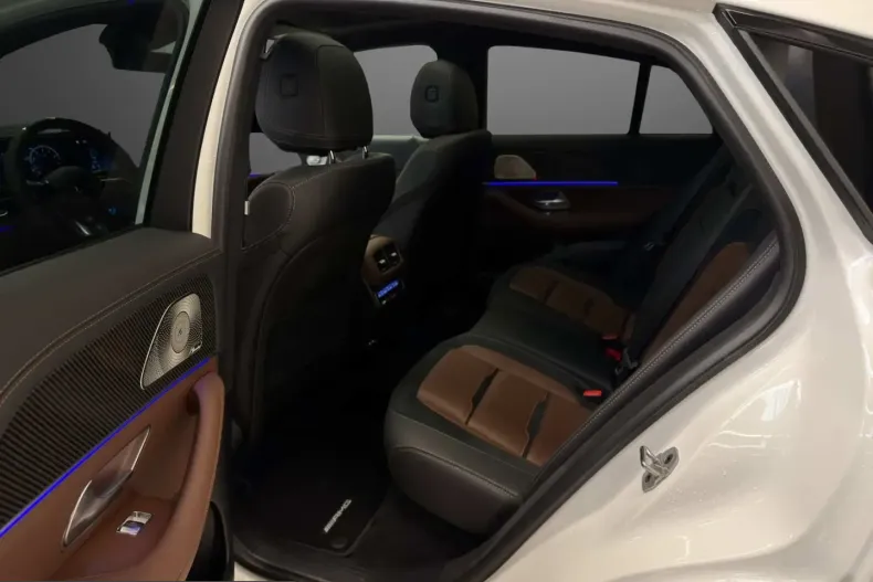 Mercedes-Benz GLE 63 AMG (Clasa GLE) din 2025 cu 17.597 km - oferta MER225565 - foto 8