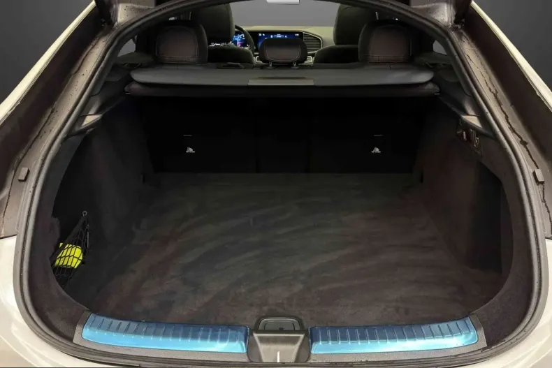 Mercedes-Benz GLE 63 AMG (Clasa GLE) din 2025 cu 17.597 km - oferta MER225565 - foto 12