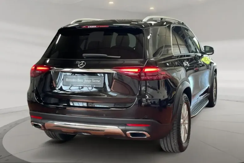 Mercedes-Benz GLE 300 (Clasa GLE) din 2025 cu 8.936 km - oferta MER225566 - foto 2