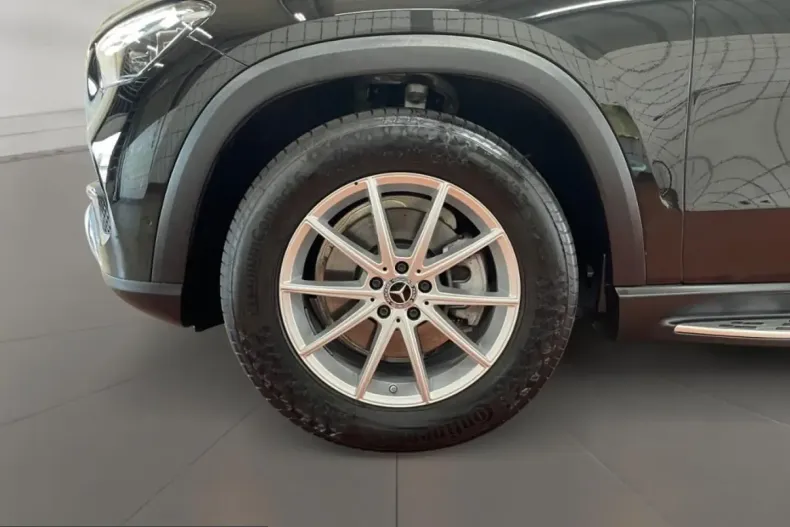 Mercedes-Benz GLE 300 (Clasa GLE) din 2025 cu 8.936 km - oferta MER225566 - foto 6
