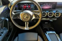 Mercedes-Benz CLA 200 (Clasa CLA) din 2024 cu 10.264 km - oferta MER225567 - foto 9
