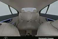 Mercedes-Benz E 300 (Clasa E) din 2025 cu 31.730 km - oferta MER225570 - foto 9