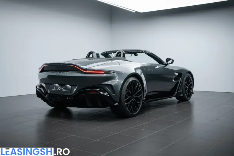 Aston Martin V12 Vantage din 2023 cu 3.300 km - oferta AST225572 - foto 3