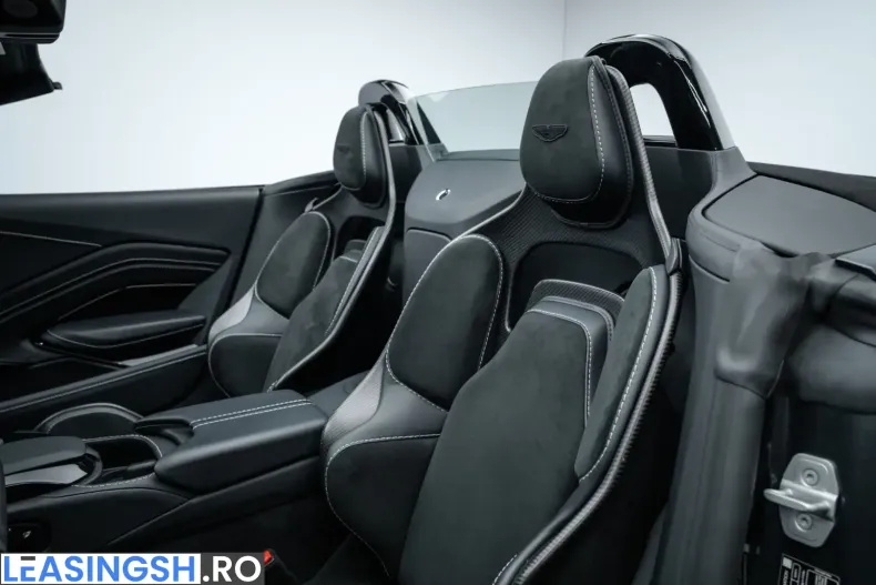 Aston Martin V12 Vantage din 2023 cu 3.300 km - oferta AST225572 - foto 8
