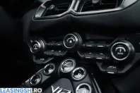 Aston Martin V12 Vantage din 2023 cu 3.300 km - oferta AST225572 - foto 16