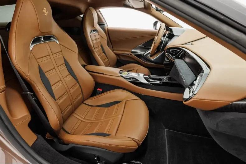 Ferrari 12Cilindri din 2025 cu 4.100 km - oferta FER225575 - foto 15