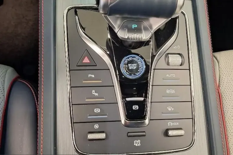BYD ATTO 3 din 2024 cu 39.717 km - oferta BYD225576 - foto 11