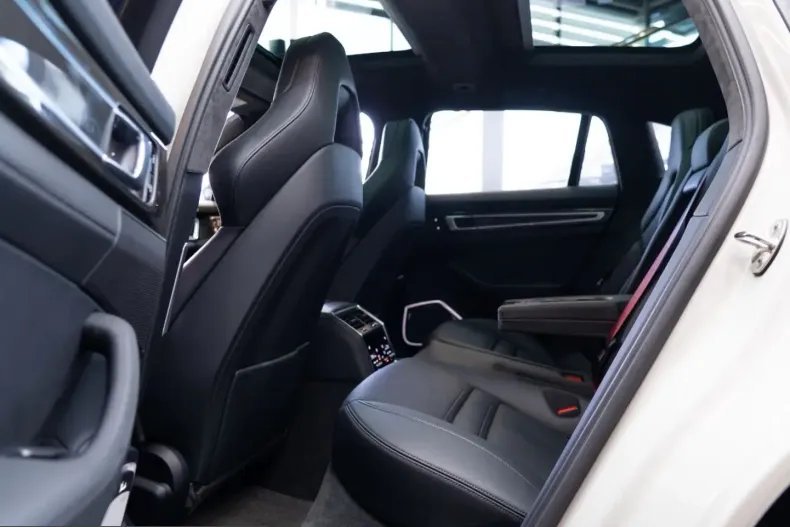 Porsche Panamera din 2021 cu 91.700 km - oferta POR225578 - foto 13