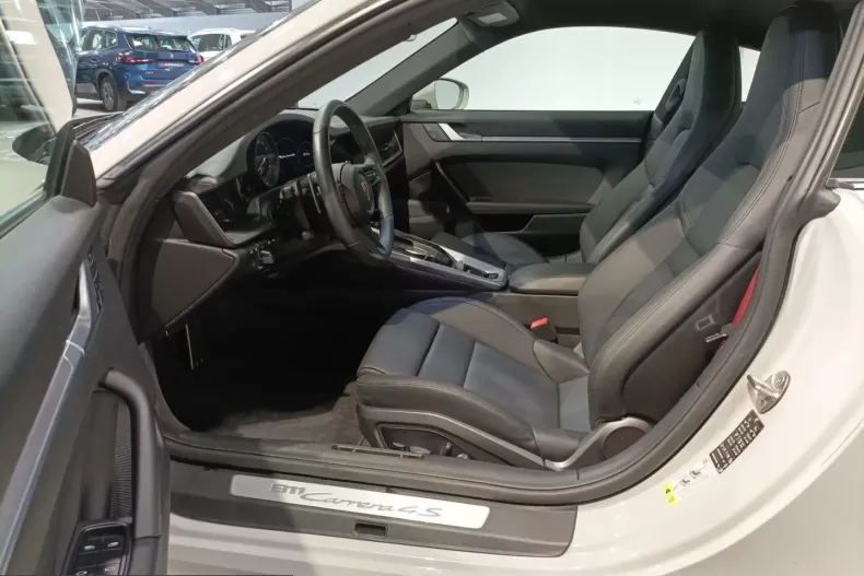 Porsche 992 din 2022 cu 91.115 km - oferta POR225594 - foto 7