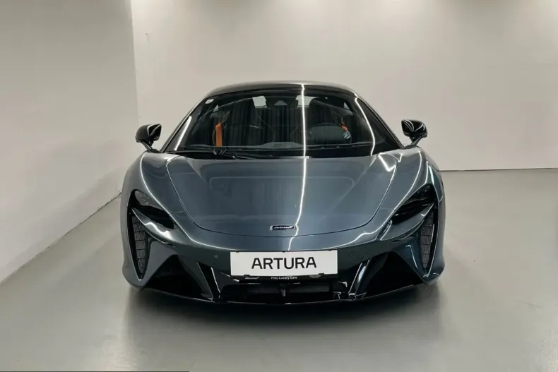 McLaren Artura din 2023 cu 3.800 km - oferta MCL225599 - foto 4