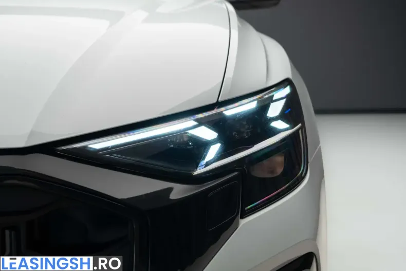 Audi Q8 din 2024 cu 30.000 km - oferta AUD225604 - foto 9
