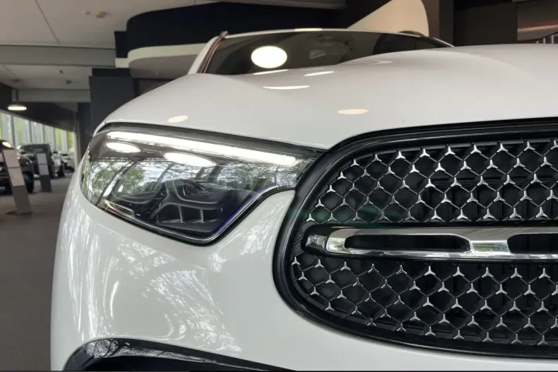 Mercedes-Benz GLC 300 (Clasa GLC) din 2024 cu 64.200 km - oferta MER225605 - foto 14