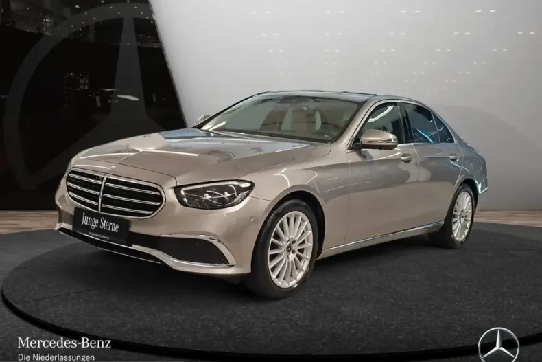 Mercedes-Benz E 300 (Clasa E) din 2023 cu 69.161 km - oferta MER225606 - foto 4