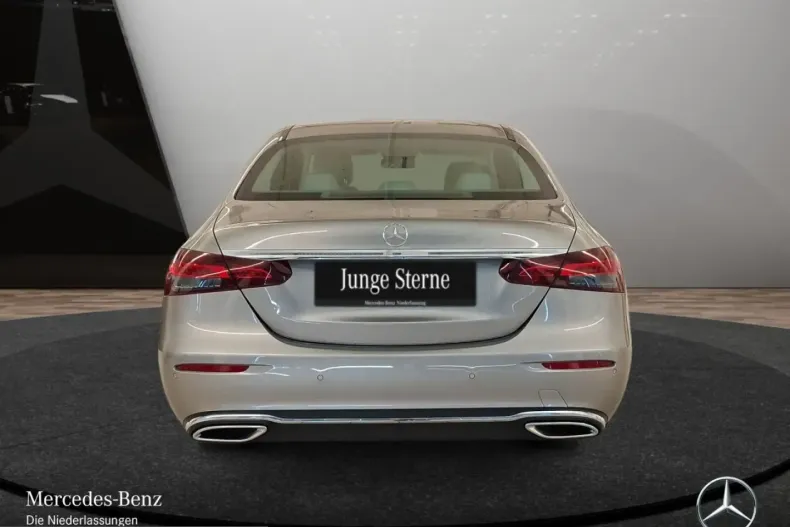 Mercedes-Benz E 300 (Clasa E) din 2023 cu 69.161 km - oferta MER225606 - foto 7