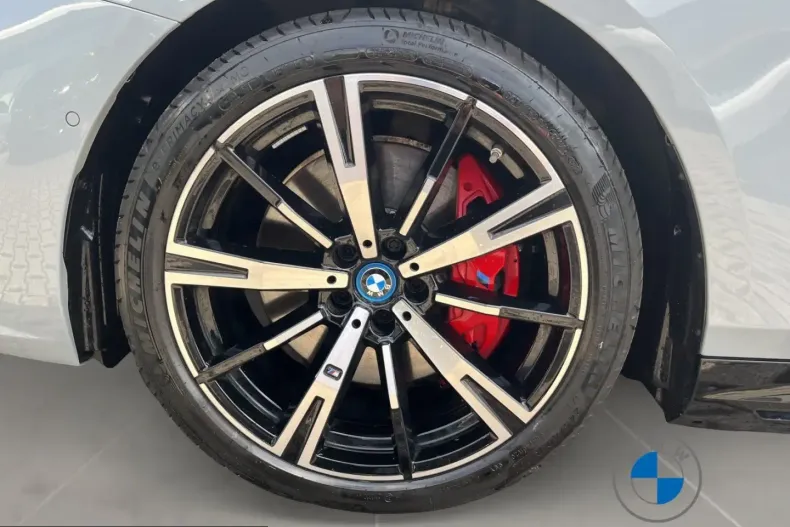 BMW i5 (Seria 5) din 2024 cu 52.045 km - oferta BMW225608 - foto 7