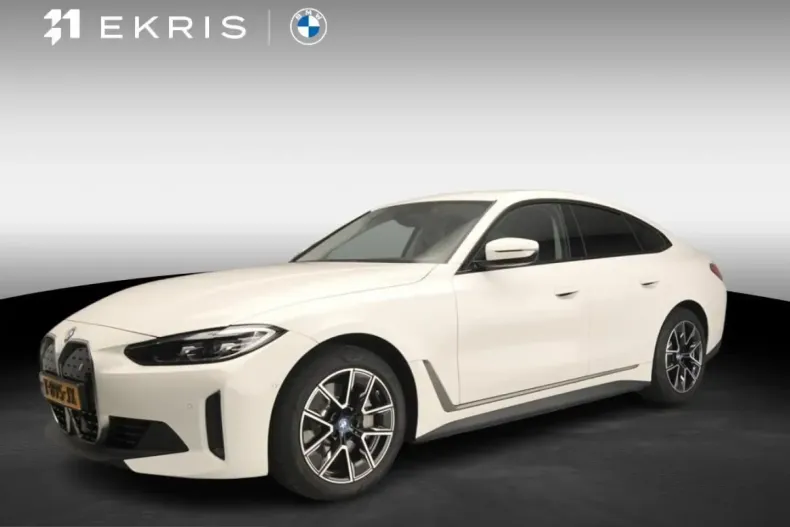 BMW i4 (Seria 4) din 2023 cu 114.000 km - oferta BMW225609 - foto 1
