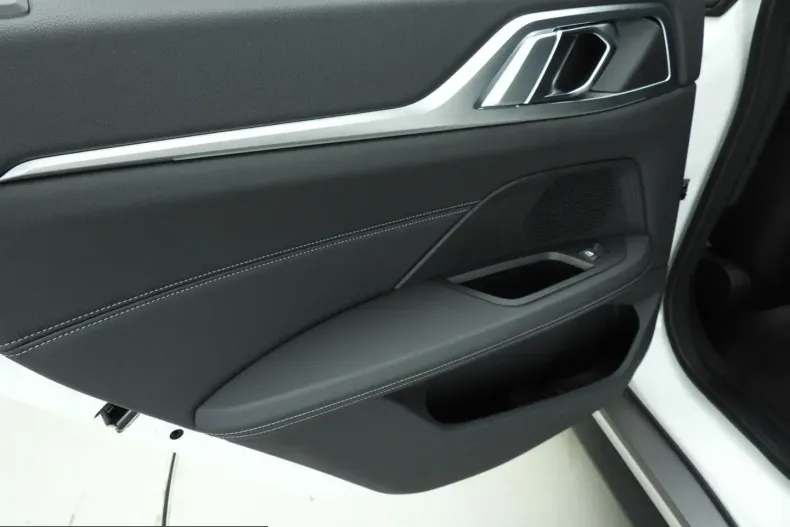 BMW i4 (Seria 4) din 2023 cu 114.000 km - oferta BMW225609 - foto 27