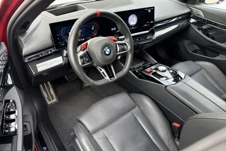 BMW M5 (Seria 5) din 2025 cu 18.790 km - oferta BMW225610 - foto 8