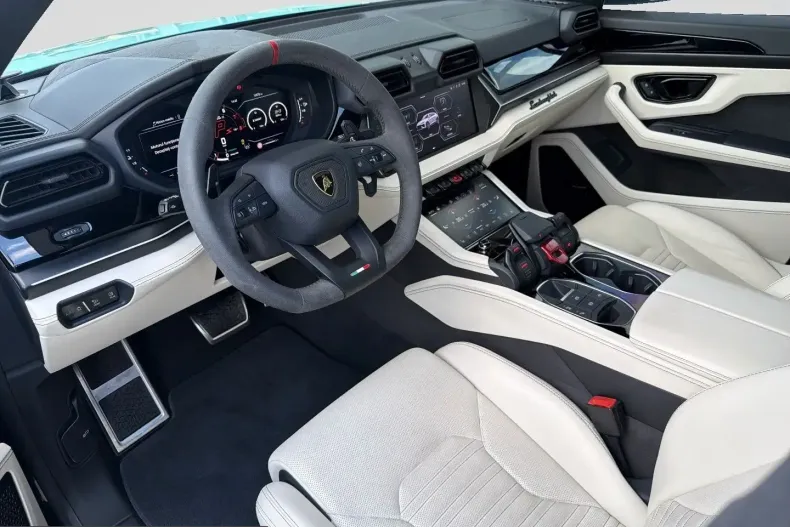 Lamborghini Urus din 2025 cu 14.000 km - oferta LAM225612 - foto 6