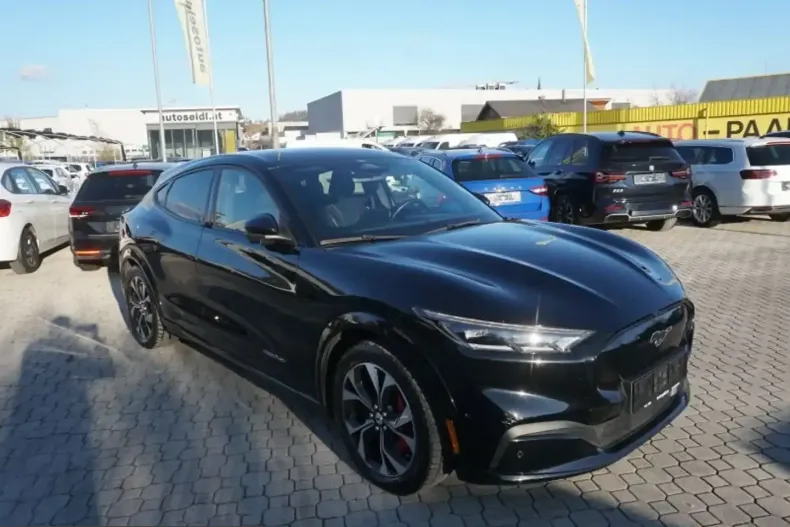 Ford Mustang Mach-E din 2021 cu 80.000 km - oferta FOR225618 - foto 1