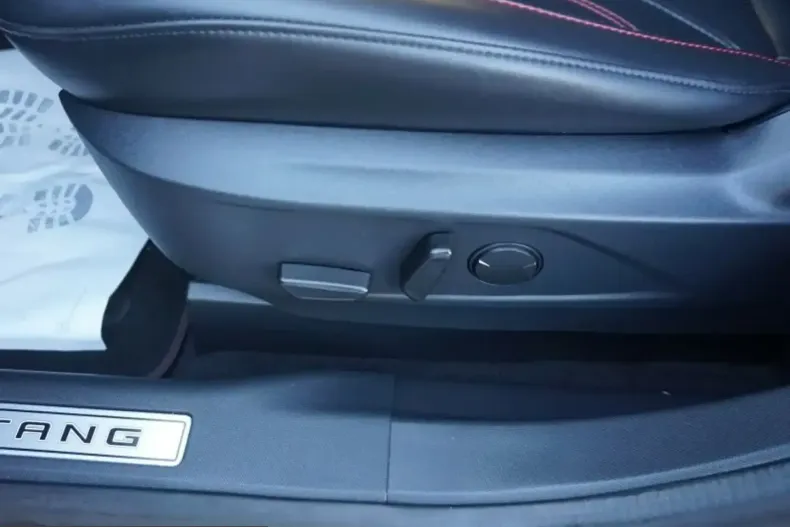 Ford Mustang Mach-E din 2021 cu 80.000 km - oferta FOR225618 - foto 13