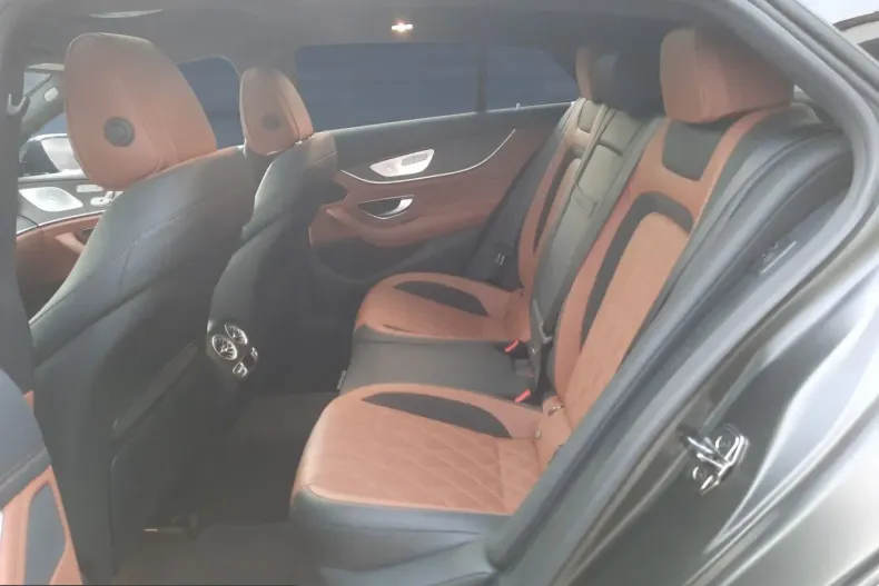 Mercedes-Benz AMG GT (Clasa GT) din 2023 cu 14.000 km - oferta MER225623 - foto 11