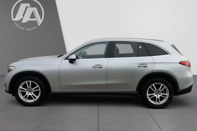 Mercedes-Benz GLC 220 (Clasa GLC) din 2023 cu 85.384 km - oferta MER225626 - foto 3