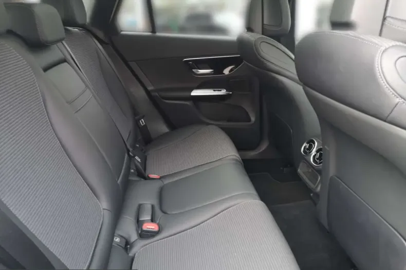 Mercedes-Benz GLC 220 (Clasa GLC) din 2023 cu 85.384 km - oferta MER225626 - foto 10