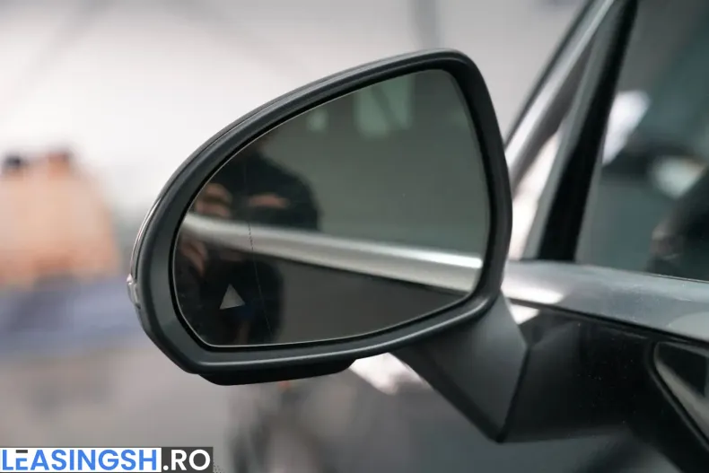 Mercedes-Benz GLC 300 (Clasa GLC) din 2024 cu 124.000 km - oferta MER225629 - foto 10