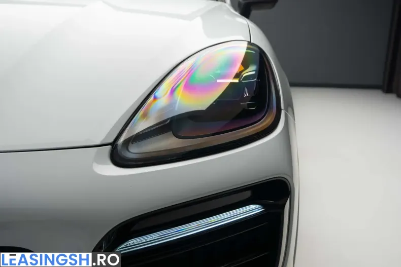 Porsche Cayenne din 2022 cu 29.400 km - oferta POR225636 - foto 9