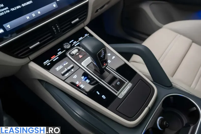 Porsche Cayenne din 2022 cu 29.400 km - oferta POR225636 - foto 22