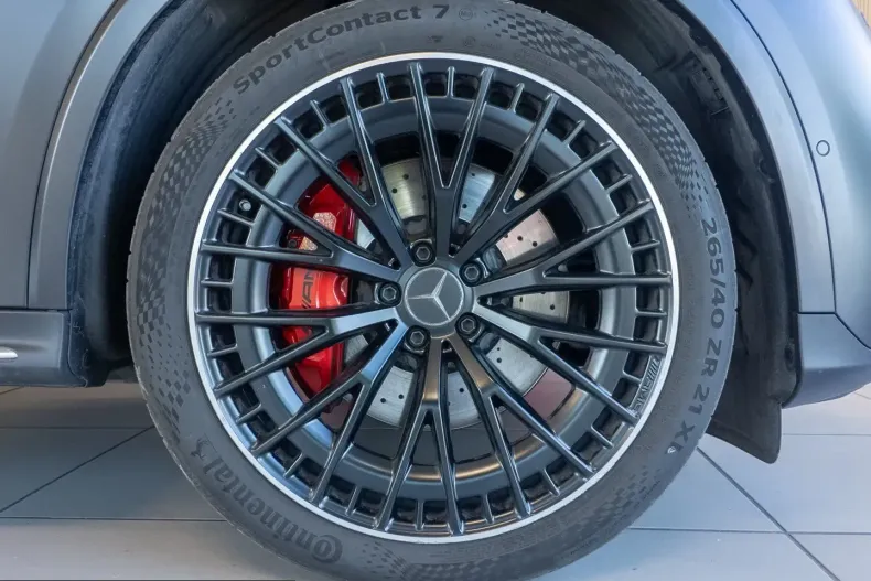 Mercedes-Benz GLC 43 AMG (Clasa GLC) din 2025 cu 11.039 km - oferta MER225640 - foto 6
