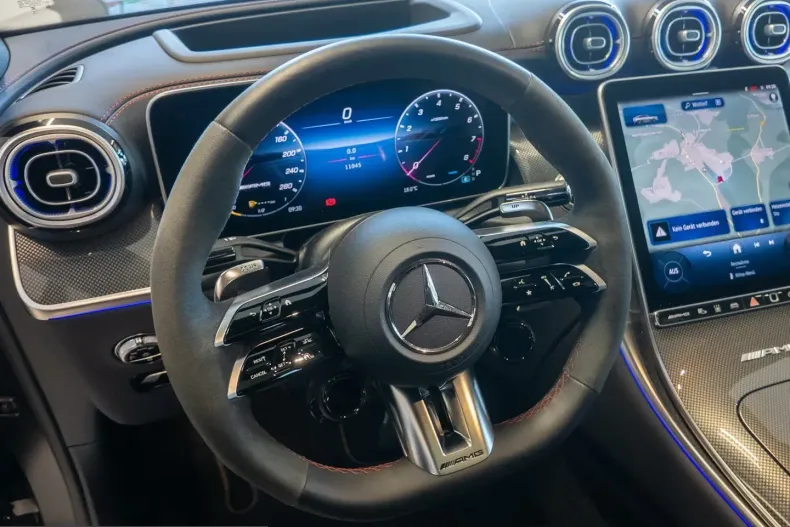Mercedes-Benz GLC 43 AMG (Clasa GLC) din 2025 cu 11.039 km - oferta MER225640 - foto 10