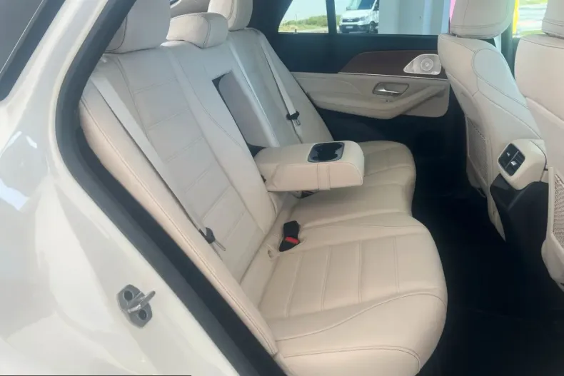 Mercedes-Benz GLE 350 (Clasa GLE) din 2024 cu 2.010 km - oferta MER225644 - foto 18